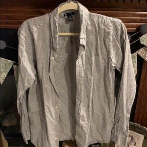 Gap button down